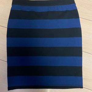 Womens Old Navy Pencil Skirt NBW size small stretch